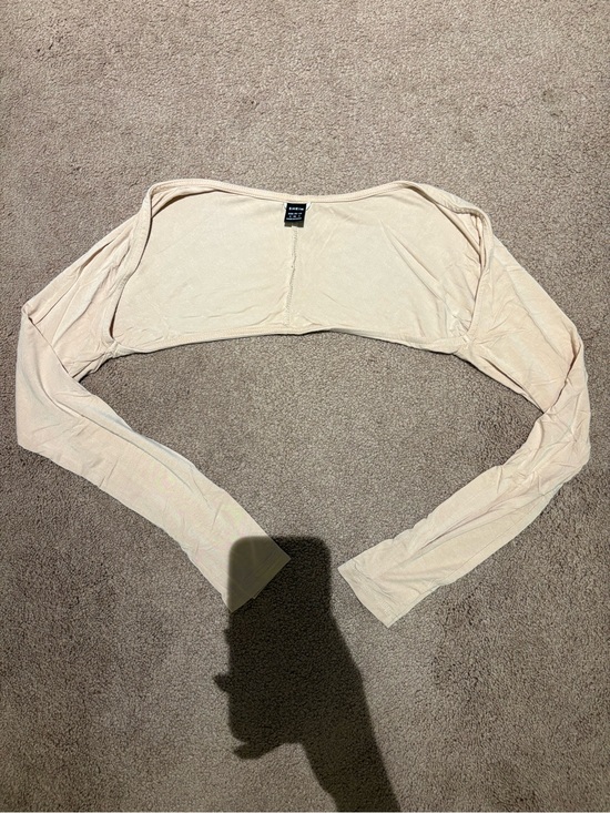 SHEIN Tops - Shein Beige Long-Sleeve Shrug Bolero size small